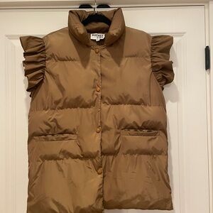 BUCKETLIST Brown Ruffled Sleeve Puffer Vest